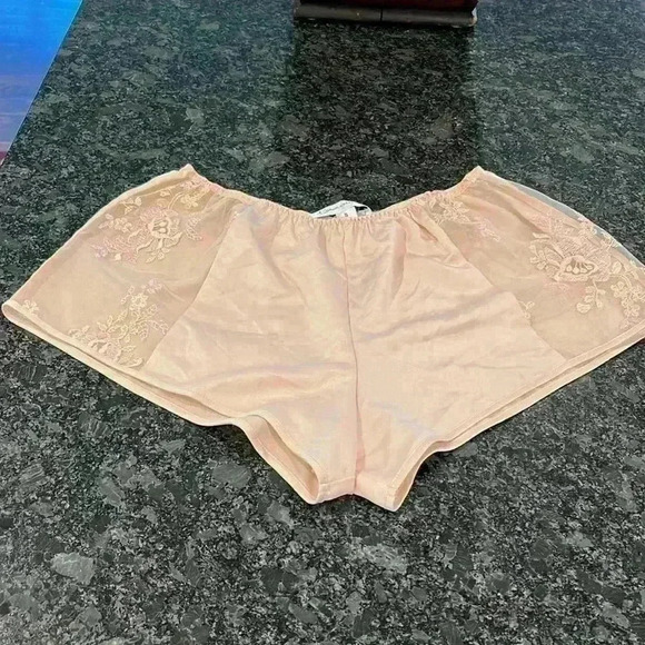 Rya Womens Lingerie Pale Pink S Cami & Shorties Delicate Lace Panels Pretty NWOT - Picture 8 of 11